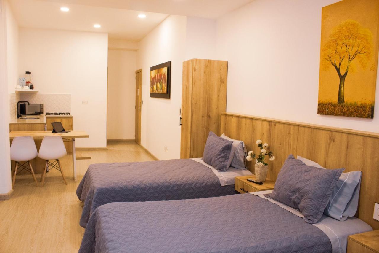 Apart Hotel Casa Blanca Cuenca Esterno foto
