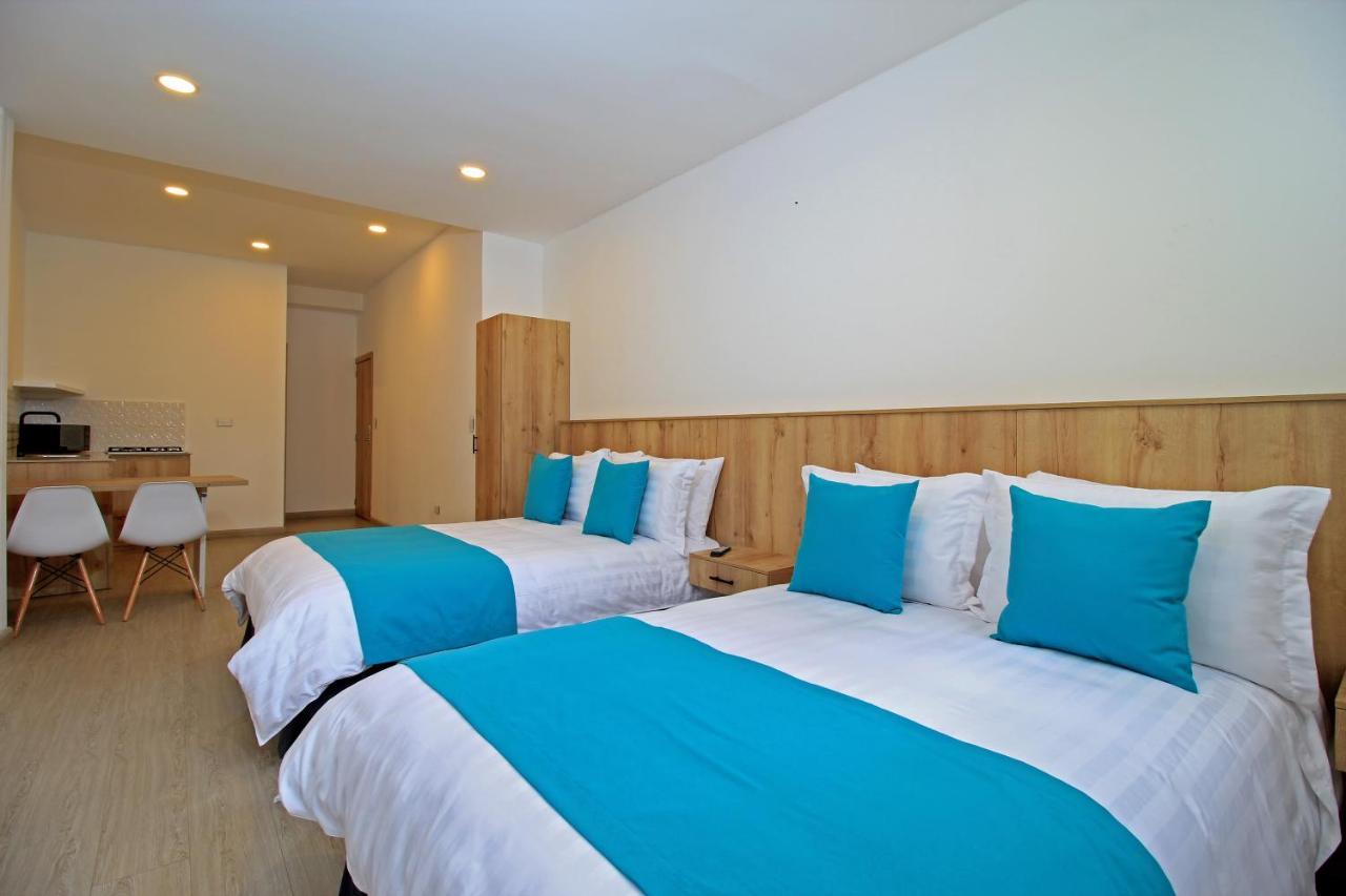 Apart Hotel Casa Blanca Cuenca Esterno foto